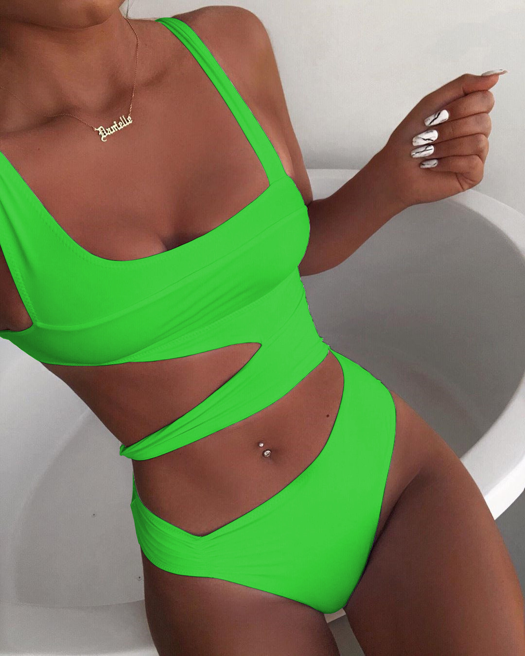 Beach 2022 Designer Custom Logo Solid Color One Piece Swimwear Solid Color One Piece Bikini Set Women Hollow Swimsuit