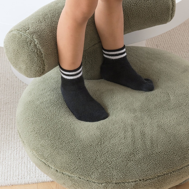 Nordic Upholstery Lounge Chair For Kids Children Wool Lamb Fabric Soft Single Sofa Chair Living Room Shoe Stool