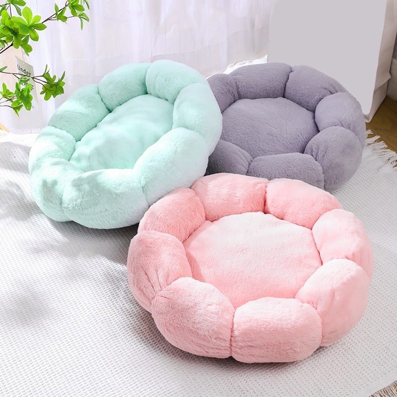 Handmade Wholesale Soft Luxury Round Designer Plush Dog Cat pets' beds