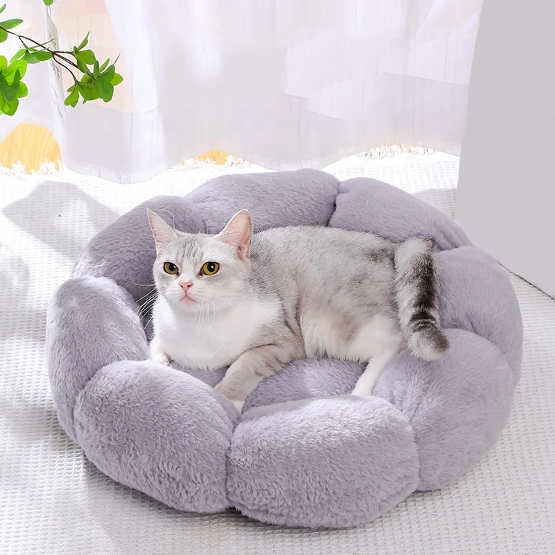 Handmade Wholesale Soft Luxury Round Designer Plush Dog Cat pets' beds