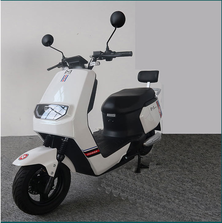 2024 Electric Motorcycle 12-Inch Moped Wheel with 70km/h Speed