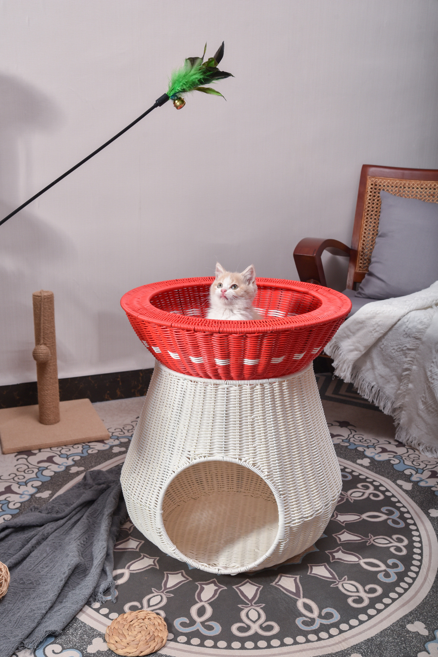 XH Plastic Rattan Resin Wicker Woven Mushrooms Cat Dog Bed Kennel house with mattress Small Pet Animals Bed Nest Mini House Pet