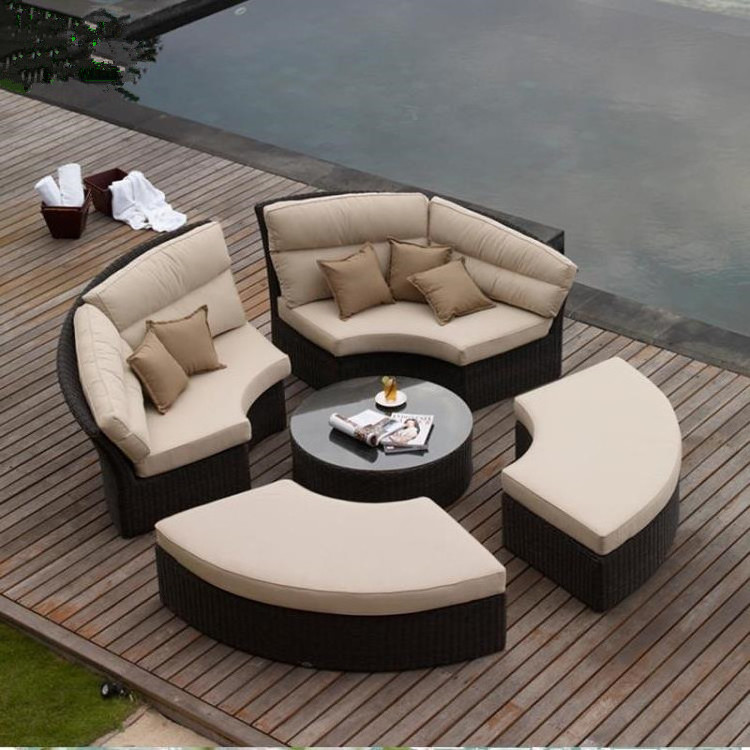 Patio PE Wicker Couch All-Weather Brown Wicker Rattan Patio Conversation Set Outdoor Curved Metal Sectional Couch Sofa