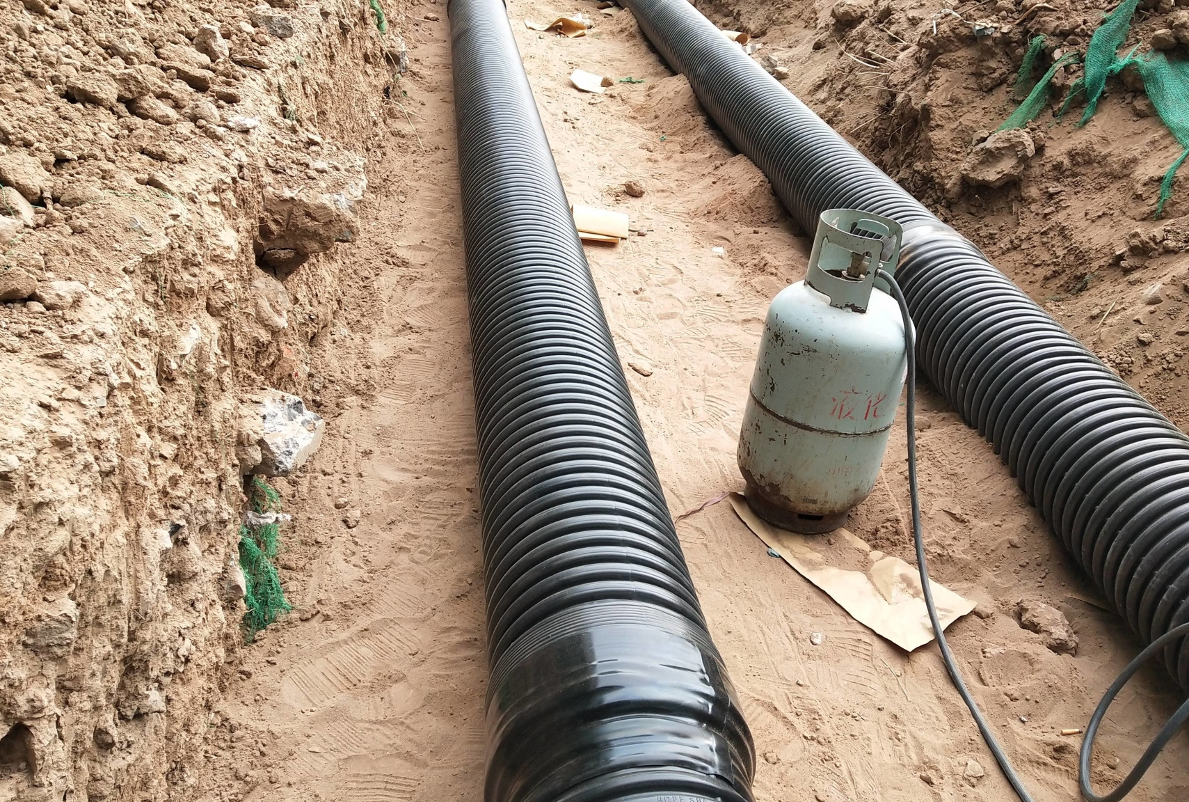 High Quality HDPE Double Wall Corrugated Pipe  SN4/SN8 Drainage Pipe For Water Supply