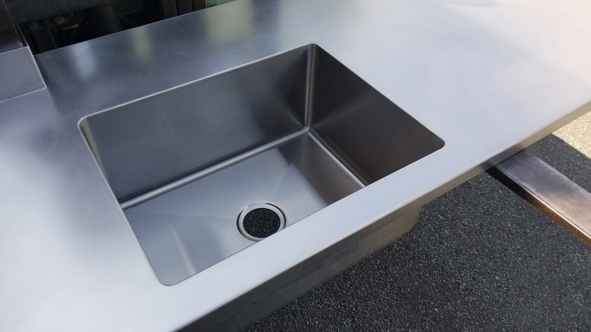 Customized 304 316 Industrial Weld Sink Retangular Inside Table Handmade Fabricated Commercial Kitchen Stainless Steel Sink Bowl