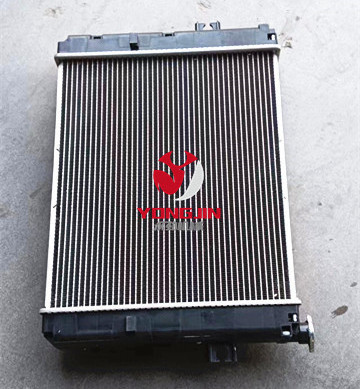 High quality aluminum forklift radiator TCM-2CN52-72   aluminum  plastic  radiator