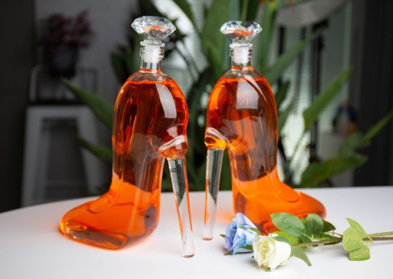 wholesale  350ml/750ml High heel shoe decanter Wine Glass Exquisite Wine Decanter Home Decoration Creative Whiskey Bottle