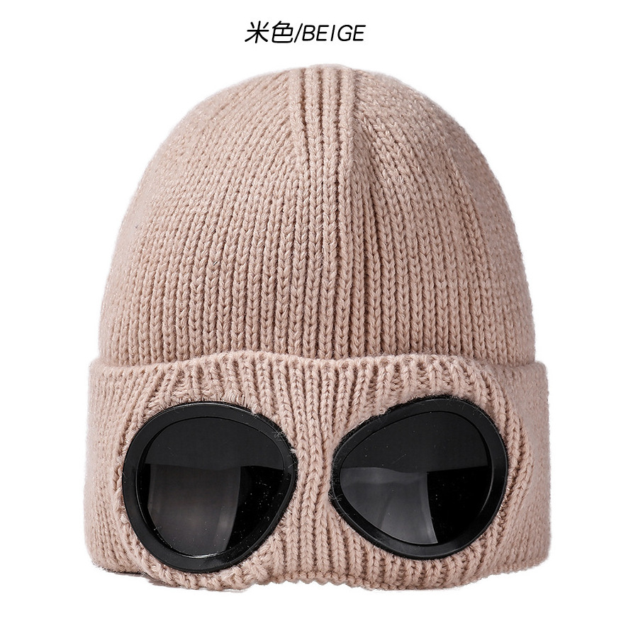 High quality neutral fashion design Smart beanie for women Men's hats Knit winter beanie and hat