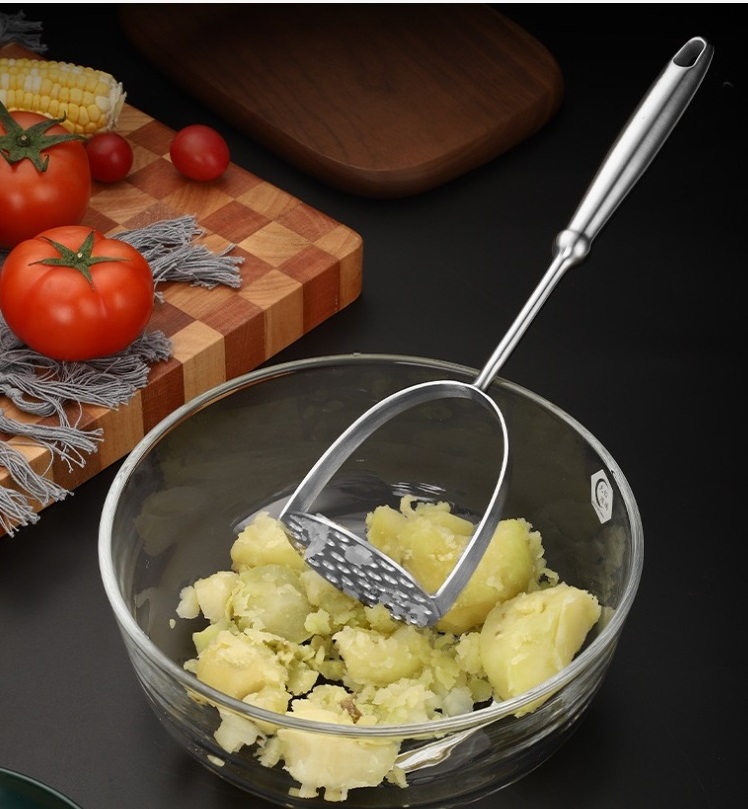 Stainless Steel Potato Masher Cooking Utensil One Piece Dishwasher Safe Heavy Duty Masher Kitchen Tool For Beans Avocado W23-240