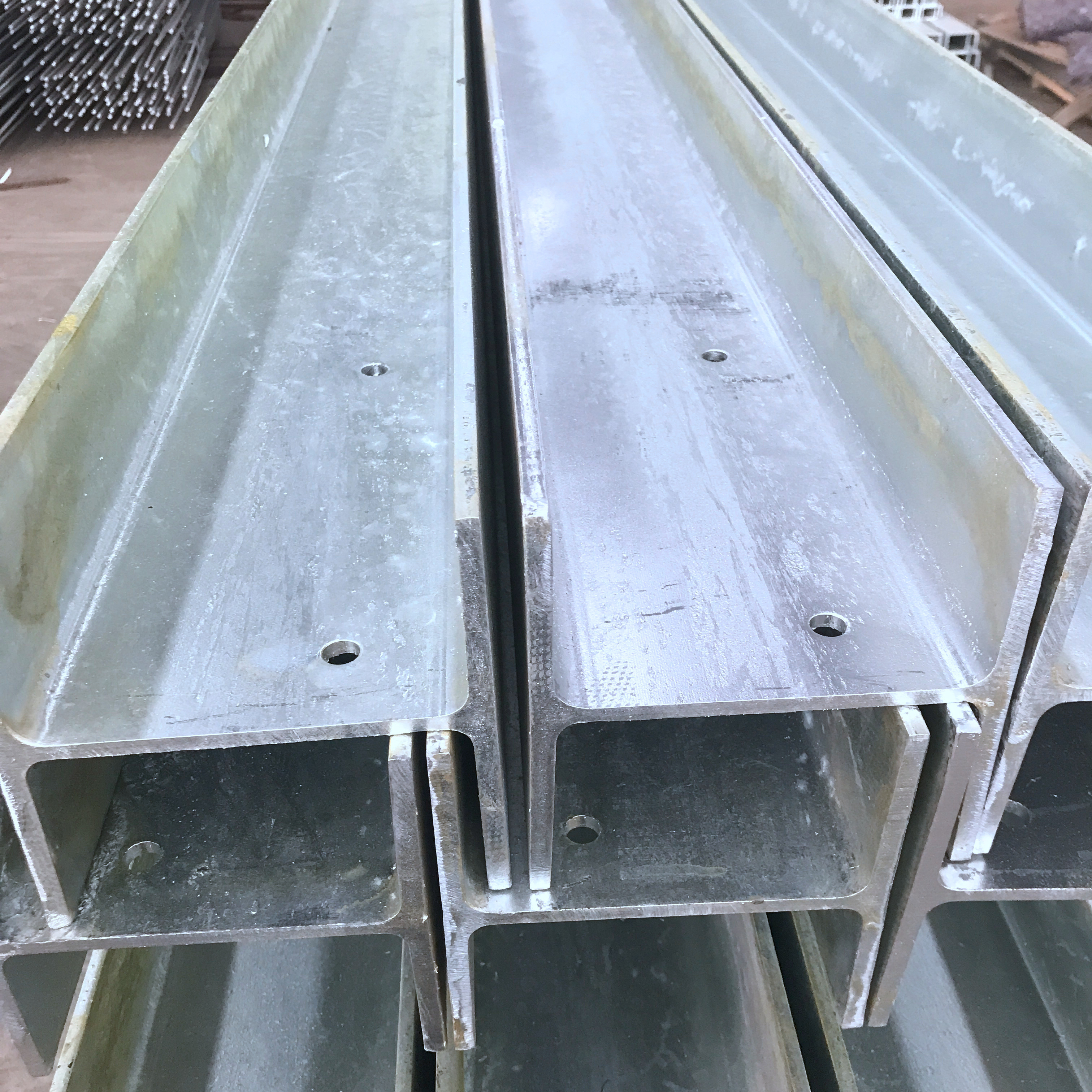 100UC 150UC Hot Rolled Hot DIP Galvanized H Beam Steel Use Steel Structure Building