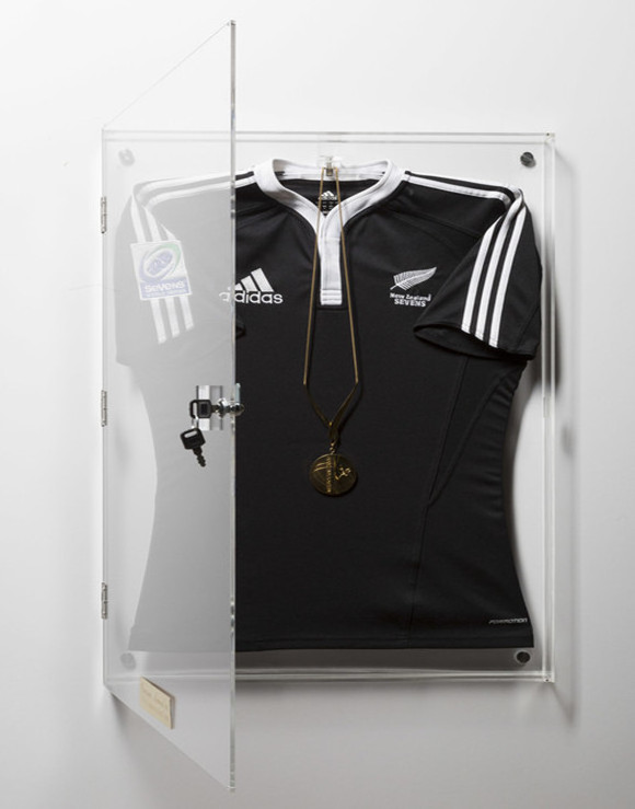 Acrylic Showcase Jersey Displays Showcase Premium Shirt/Jersey Case w/ Lock and Wall Mount