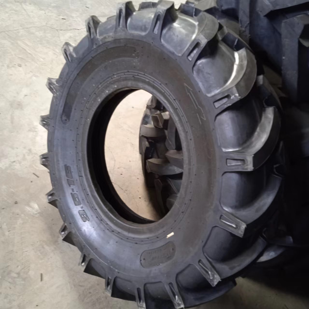 Farm Tractor garden agricultural tractor tyres 9.5-16