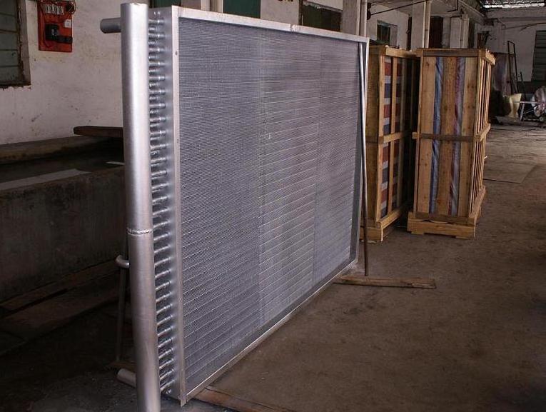 Air cooled heat exchanger