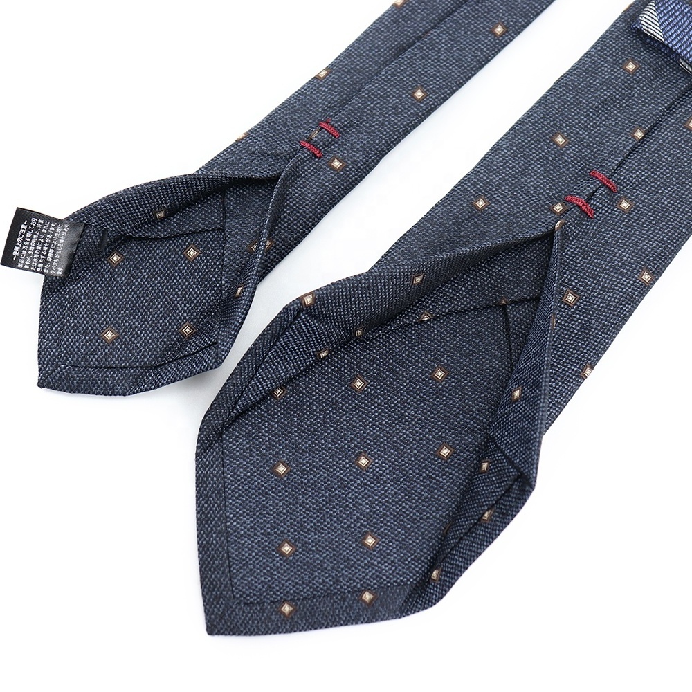 New Fashion Custom Woven Embroidered Geometric Polka Dot Blue Suit Accessories 7 Fold Silk Ties for Men