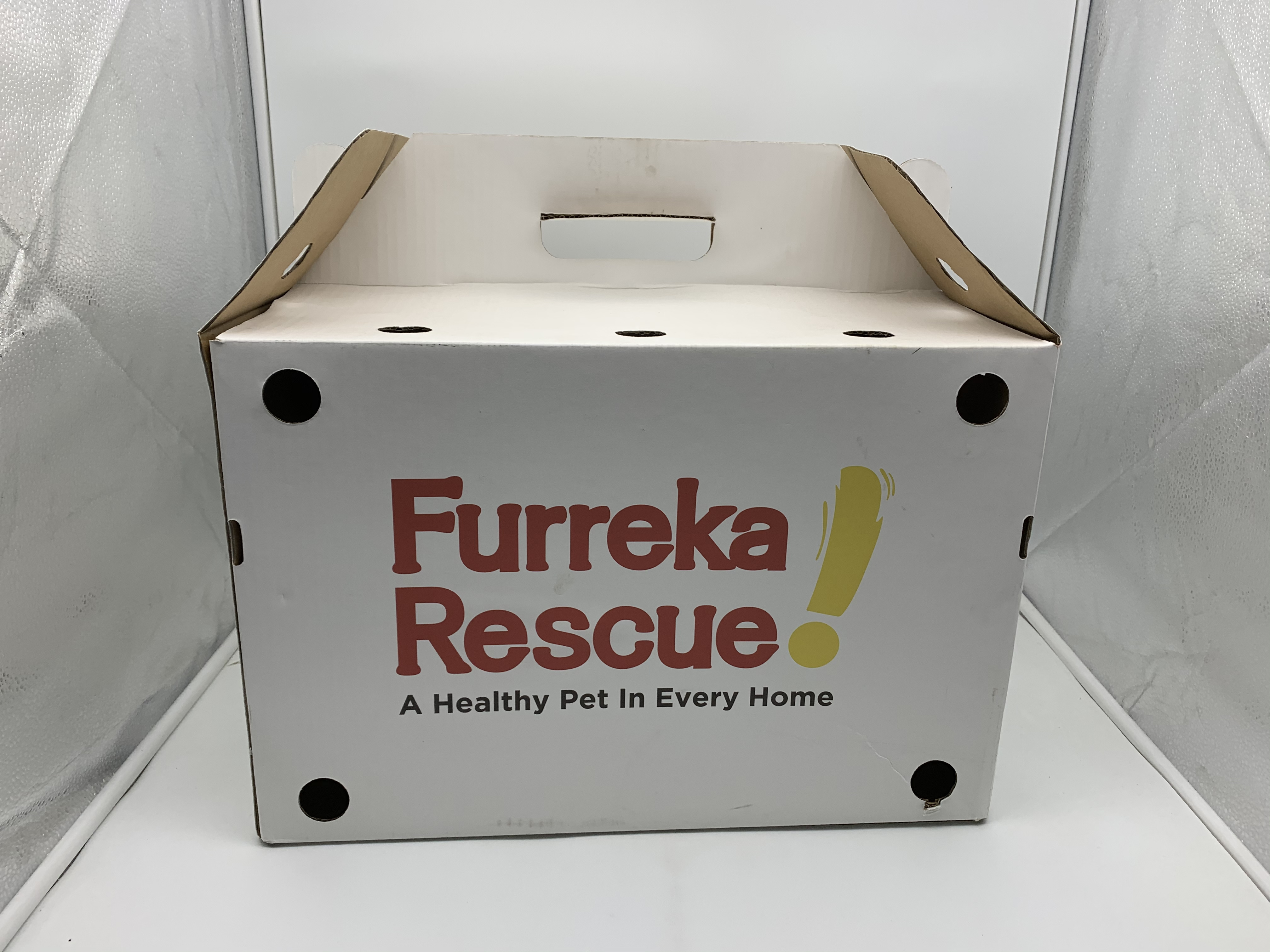 Pet transport box custom corrugated design custom cardboard pet carrier for animal