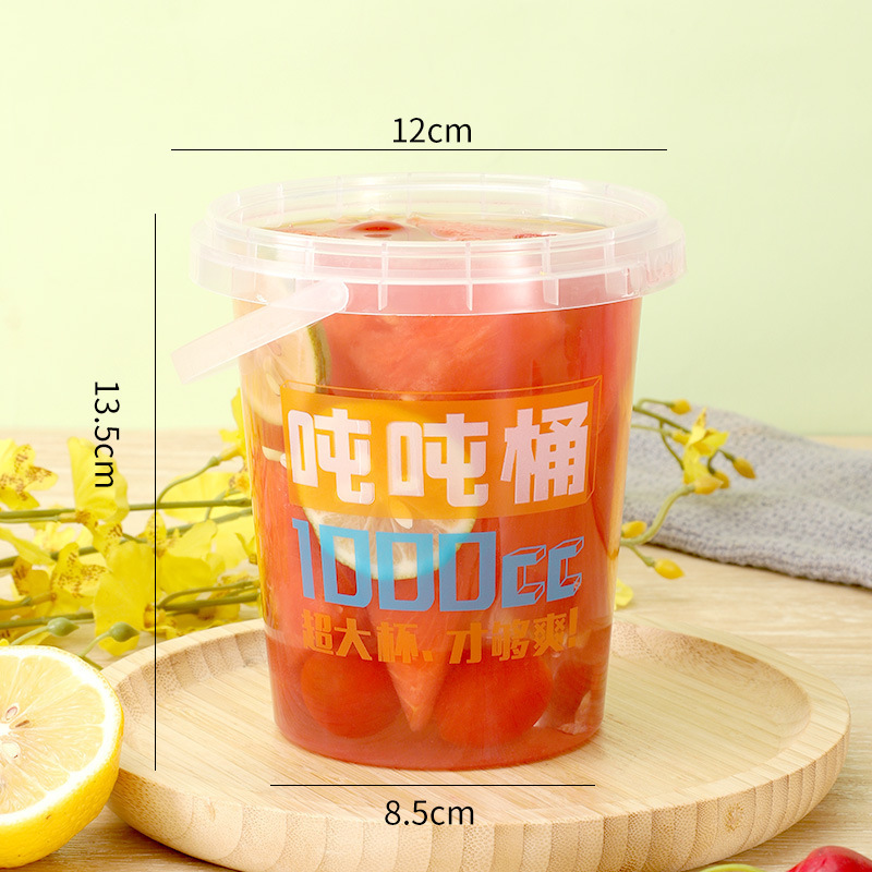 Eco friendly 700ml fruit tea plastic bucket with lid injection plastic cup with handle