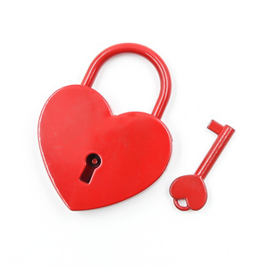 XMM-6034 Happy cute heart shape padlock skeleton key lock for wedding valentine day gift various color custom logo pad lock