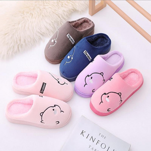 Wholesale 2023 new autumn and winter bear pattern men's and women's warm indoor anti-skid cotton slippers