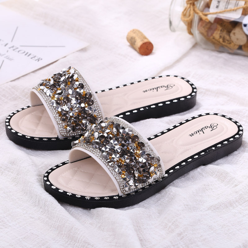 New sequined rhinestone soft bottom non-slip outer wear flat bottom fashion sandals flip flops