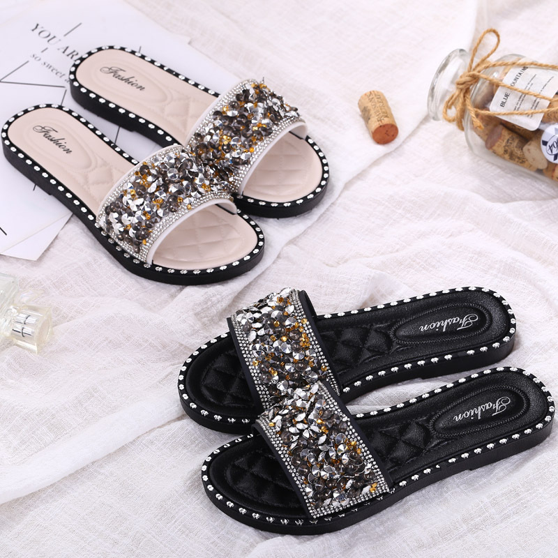 New sequined rhinestone soft bottom non-slip outer wear flat bottom fashion sandals flip flops