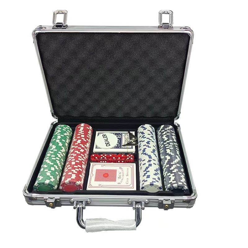 Poker Set Chips 100 200 pcs aluminum box 11.5g clay poker chip set for Texas Hold'em blackjack poker Chip kit