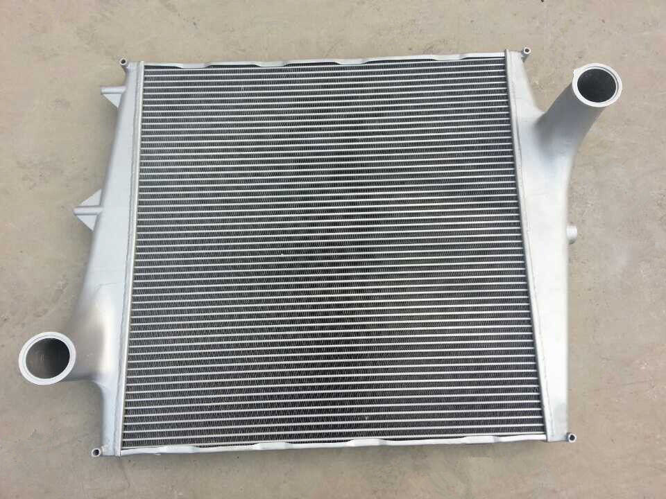 96961 OEM 20758816 1675428 truck engine parts intercooler 1664351 for Volvo FH12 FH16