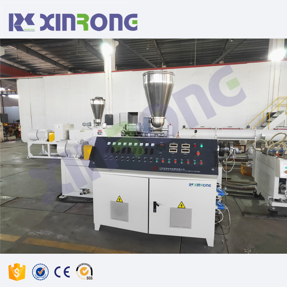 Xinrong  Machinery Vacuum calibration table pvc cable trunking  making machine  Low energy for pvc Profile Extrusion Line