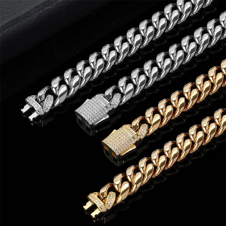 Hip hop Zircon Spring Buckle Stainless Steel Necklace Round Ground High Polished Cuban Chain Men Necklace Cuban Link Chain