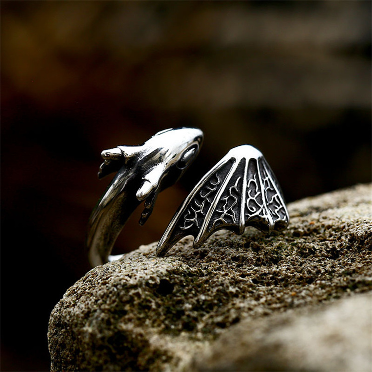 New arrival jewelry stainless steel flying dragon hoop ring casting rings men