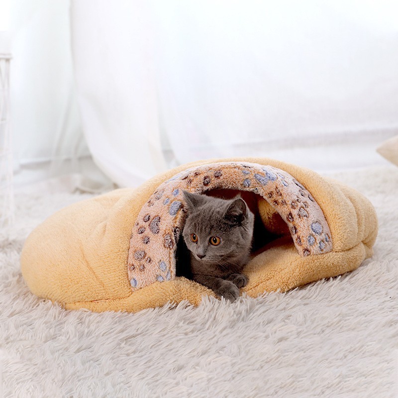 Soft Cute Cave Cat Bed Sleeping Bag Washable Warming Cat Bed Soft Round Pet Cat Cave Bed