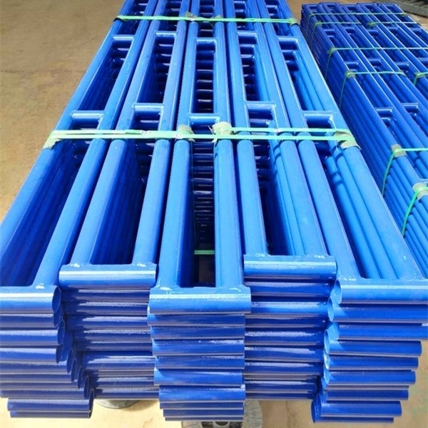 14' scaffold putlog 288C Blue