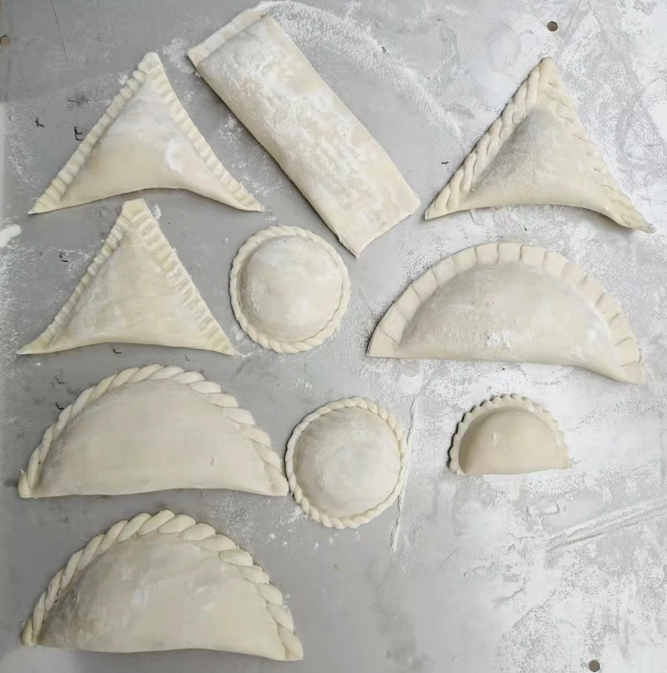 High capacity gyoza empanada gyoza samosa spring roll automatic samosa folding machine