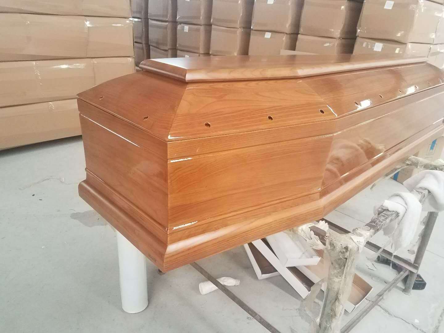 2021 Newest Italy style Christian wooden Coffin/Casket