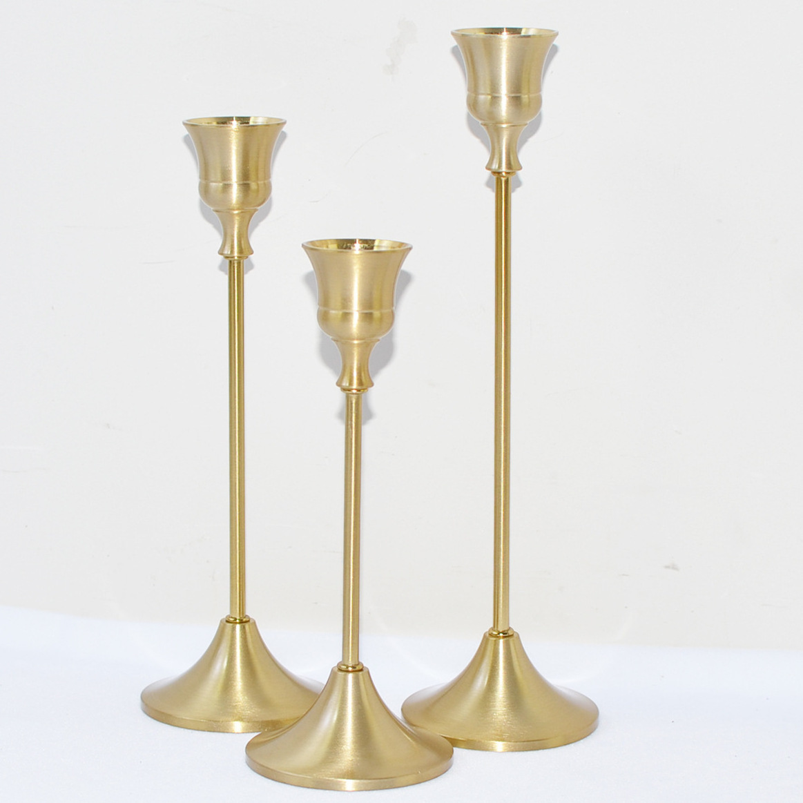 Other Retro Brass Stemmed Dores Silver Stick Candlestick Decorating Gold Taper Pillar Candle Stick Holders For Candles