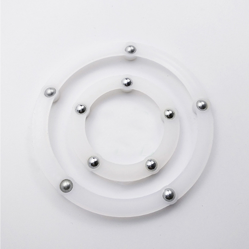 Swivel spinner base plate rotating turntable mechanism