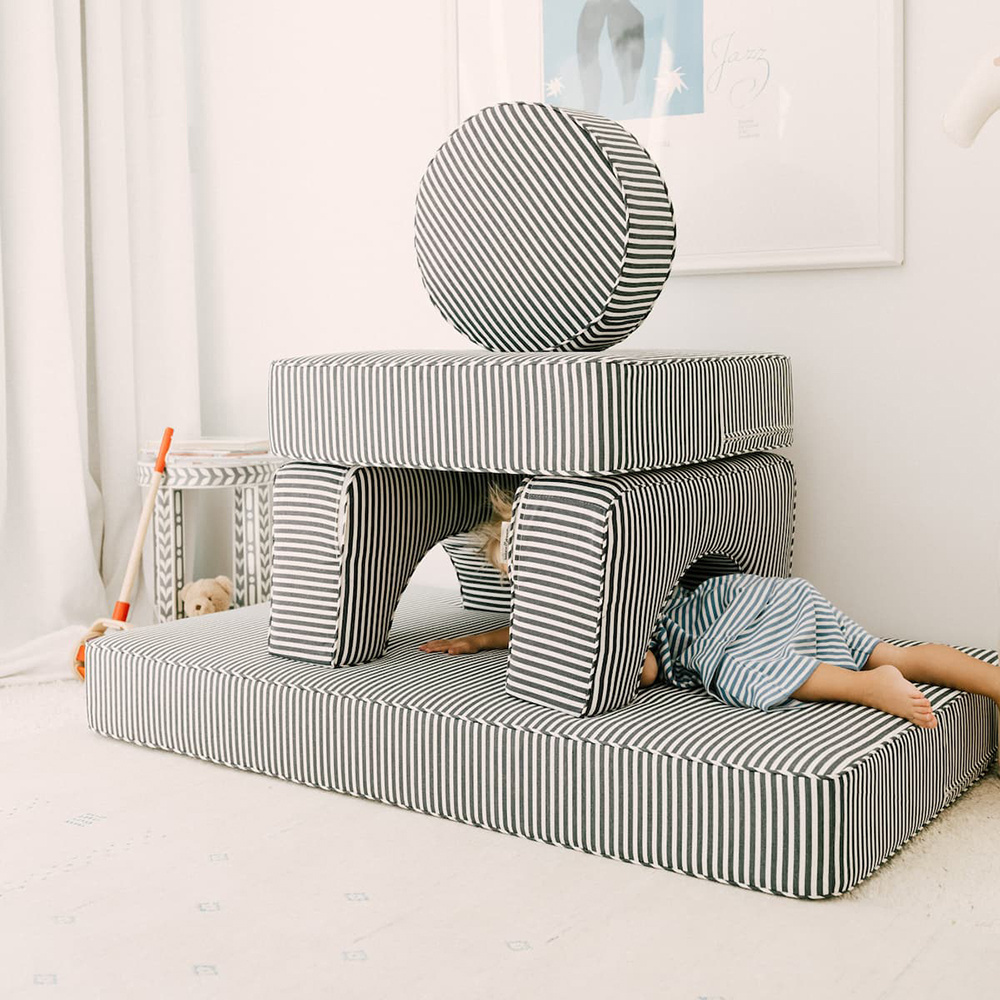 Hot Sale Modular Kids Sofa for Toddler and Baby Miniature Foam Sectional Modern Couch Pillows Living Room Play Kids Couch Cover