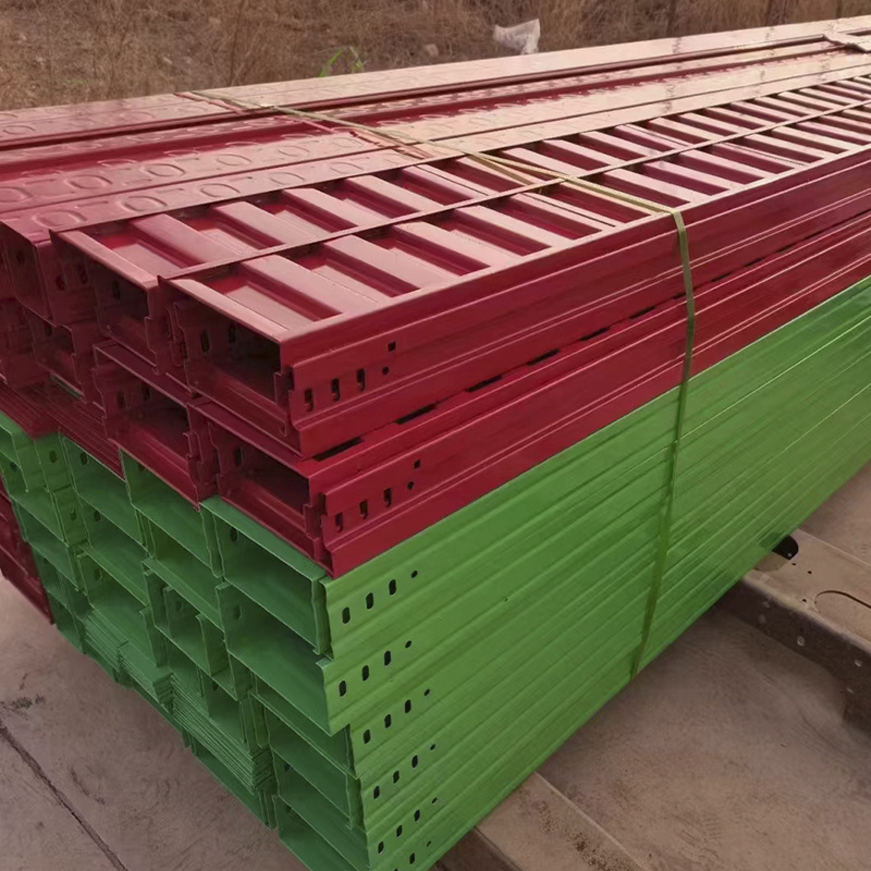 Low price heavy duty hot dipped galvanized gi perforated 250mm cable tray