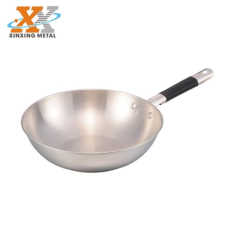 China Supply Cookware 28 Inch Matt Finish Stainless Steel Chinese Wok Pan