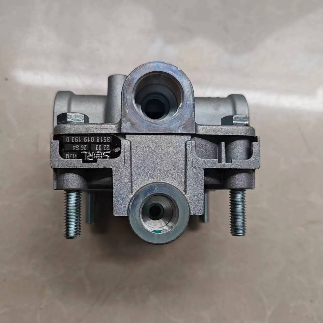 High quality Ruili Dongfeng Tianlong 31580191930 emergency air brake relay valve