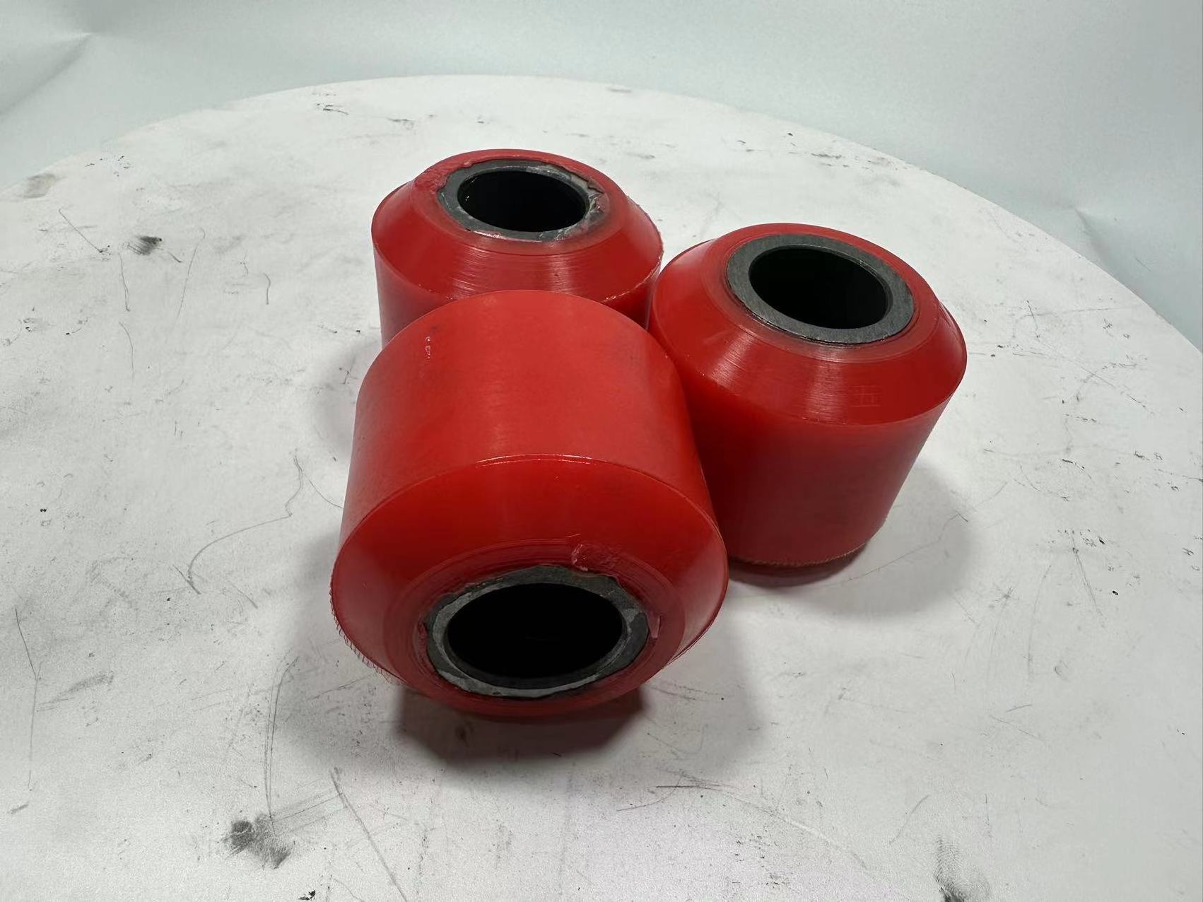 orque Arm Use Polyurethane/ Rubber Shock-proof Bush For Tri-axle Under/over Slung Mechanical Suspension