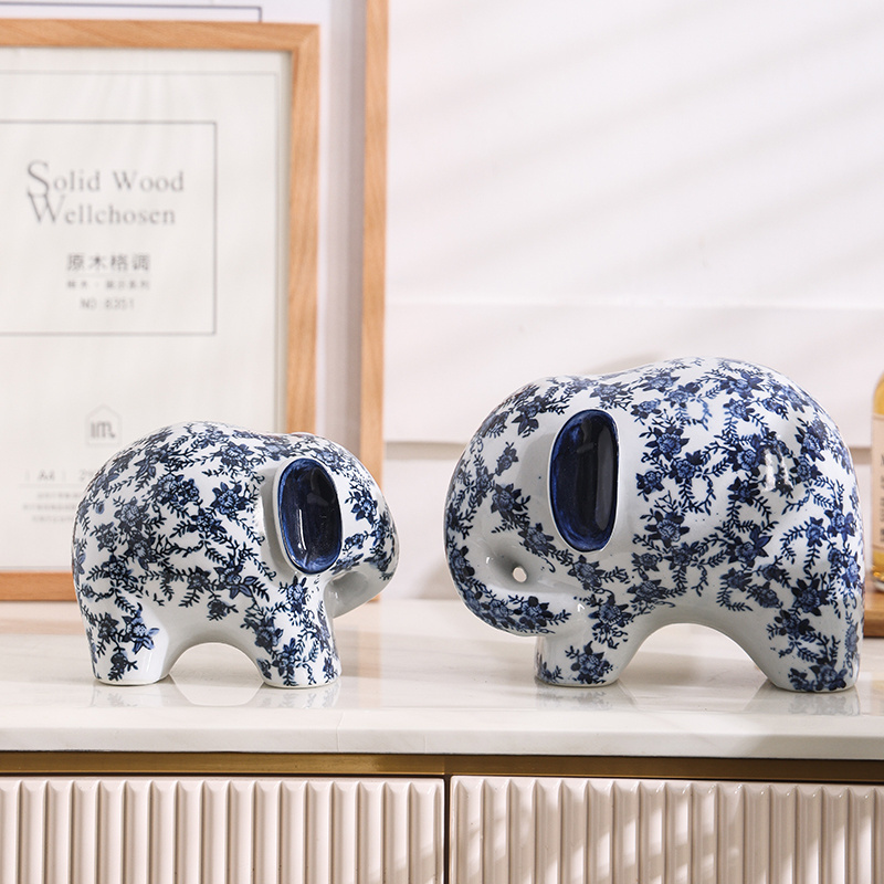 New Blue and White Porcelain Objects Chinese Porcelain Ornaments Living Room Table Decoration Ceramic Elephant Decoration