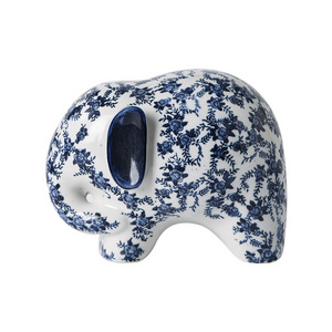 New Blue and White Porcelain Objects Chinese Porcelain Ornaments Living Room Table Decoration Ceramic Elephant Decoration