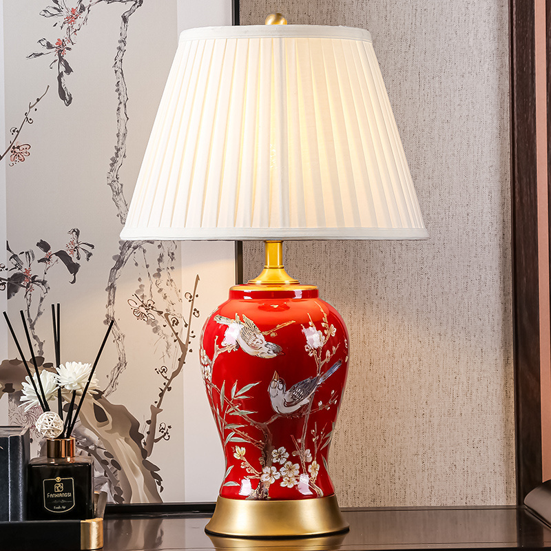 Table Lamps Wedding Decoration Ceramic Table Lamp Wholesale Porcelain with Copper Base Hand Painting Flower Bird Design Red LED