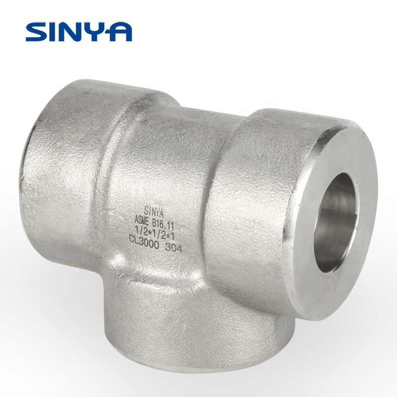 Pipe & Tubes Threaded Stainless Steel Alloy Elbow Fitting 316L SS 1 in.  304L  ASME B16.11 Forged Socket Weld Equal Tee