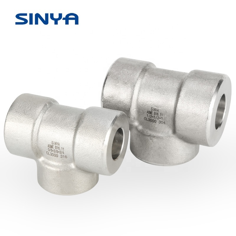 Pipe & Tubes Threaded Stainless Steel Alloy Elbow Fitting 316L SS 1 in.  304L  ASME B16.11 Forged Socket Weld Equal Tee