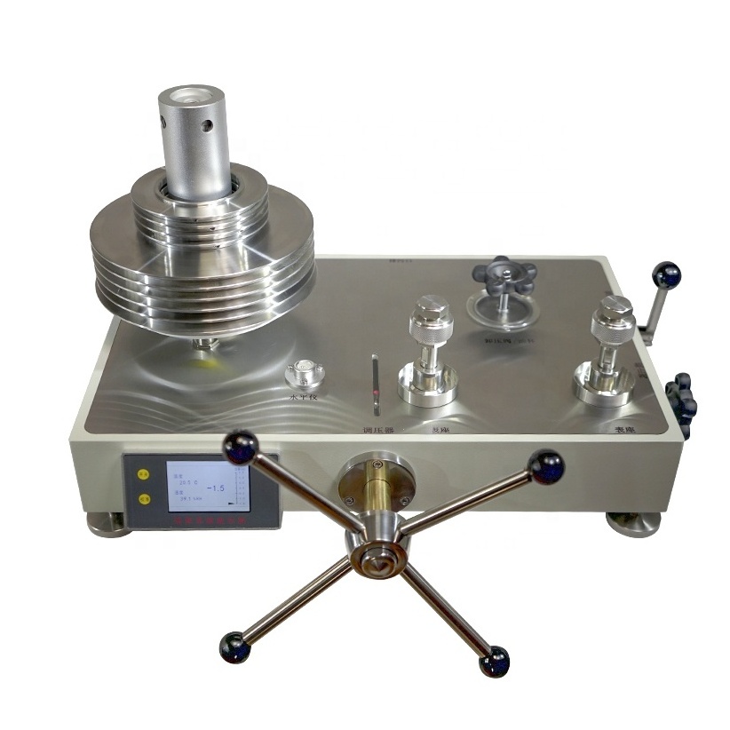 Piston pressure gauge calibrated by digital pressure sensor hydraulic self weight tester with displacement indication