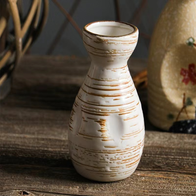 Wholesale Ceramic Japanese Sake Bottle Custom Unique Design Wine Bottle