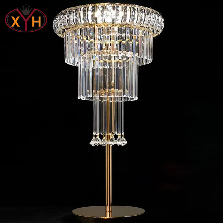 Xinyuanxing Good Quality Silver Gold Crystal Glass Candle Holder Flower Stand Table Decoration Wedding Centerpiece