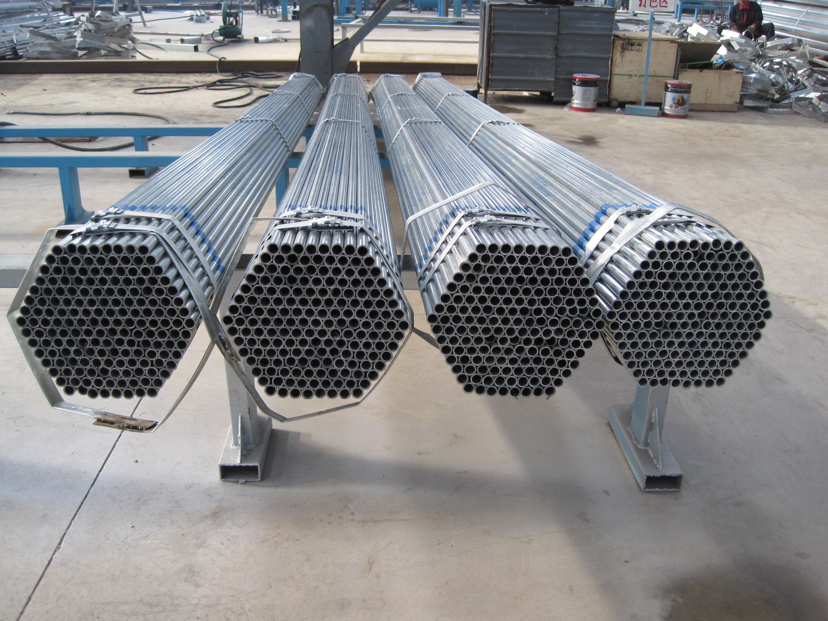 Pipe Tube Hot Dip Galvanized Square Steel / GI Steel Round GB ERW 2 Inch Galvanized Steel Pipe 6m Dubai Galvanized Pipe Price