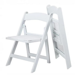 Stackable Outdoor Garden Plastic Foldable Resin Chair White Folding Event Wedding Chair For Party